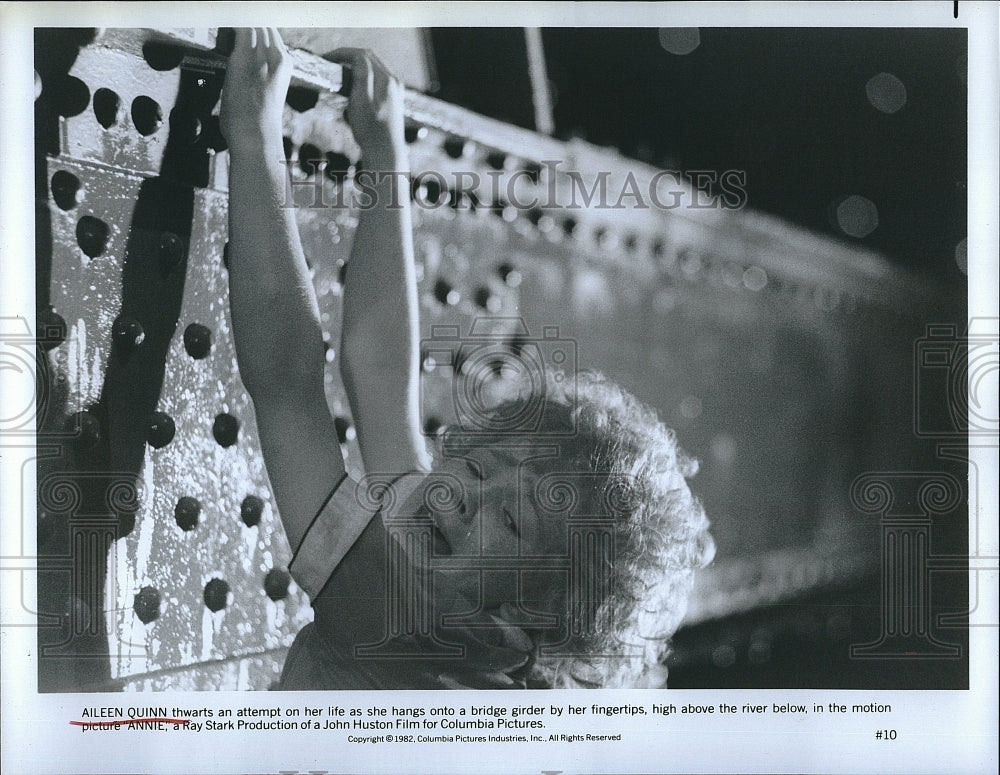 1982 Press Photo Actress Aileen Quonn starring in &quot;Annie&quot; - Historic Images