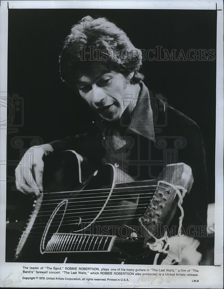 1978 Robbie Robertson, leader of &quot;The Band&quot; - Historic Images