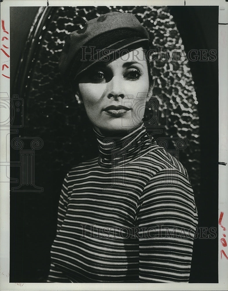 1980 Press Photo Beverley Sassoon in &quot;A Woman&#39;s Place&quot; on &quot;Quincy&quot; - Historic Images