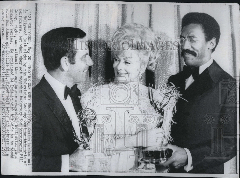 1968 Press Photo Don Adams, Lucille Ball and Bill Cosby get Emmies - Historic Images
