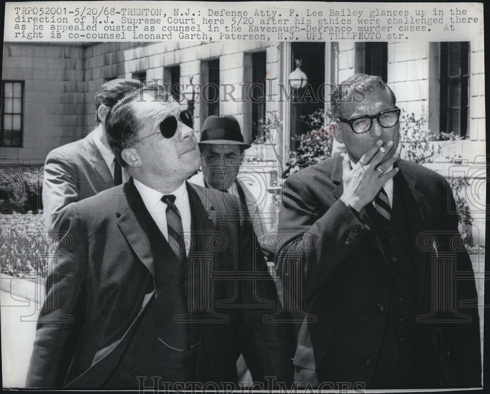 1968 Press Photo Defense Atty F Lee Bailey Supreme Court case Atty Leonard Garth - Historic Images