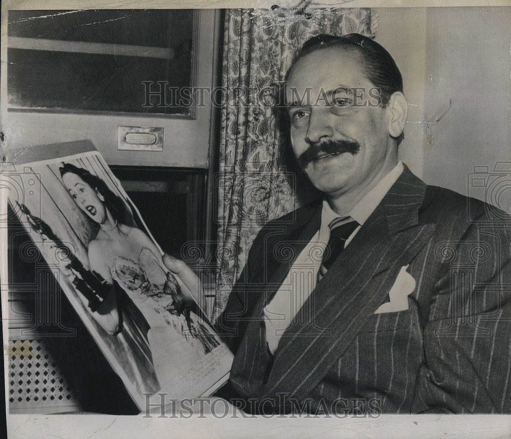 1947 Press Photo Actor Frederick March - Historic Images