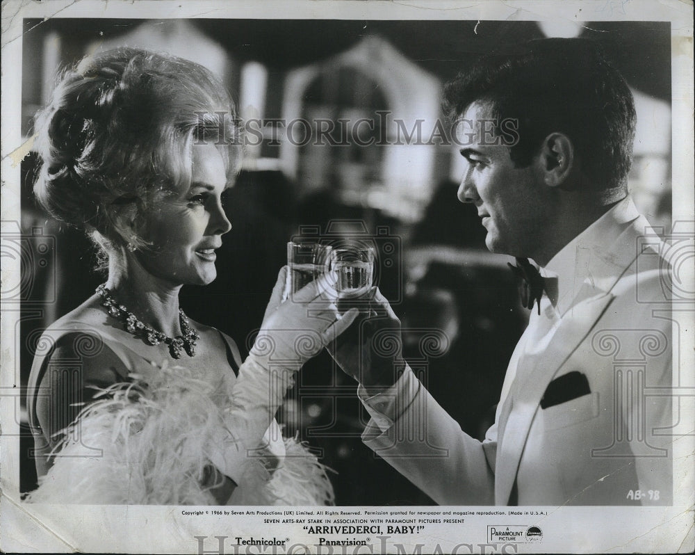 1967 Press Photo "Arrivederci Baby or You Just Kill Me" Zsa Zsa Gabor,T Curtis - Historic Images