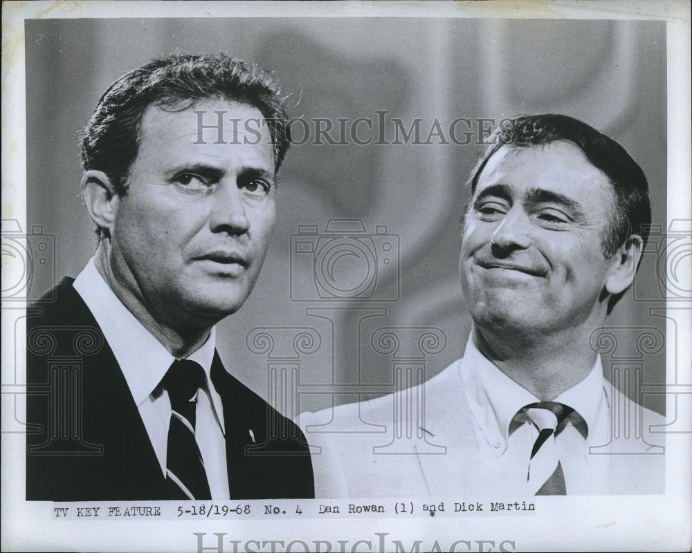 1968 Press Photo Dan Rowan and Dick Martin - Historic Images