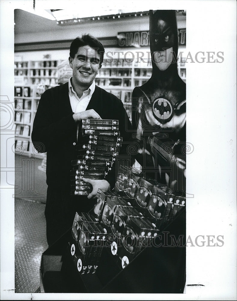 1989 Press Photo Adam Vassallo &amp; Blockbuster videos of &quot;Batman&quot; for sale - Historic Images