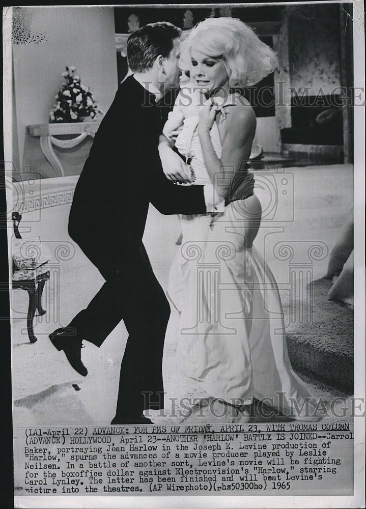 1965 Press Photo  Actress Carroll Baker, Leslie Nielsen &quot;Harlow&quot; - Historic Images