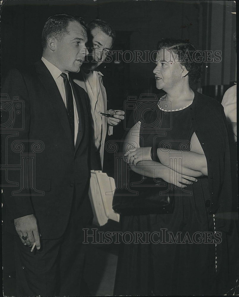 1962 Press Photo Atty F. Lee Bailey w/ Ann McDonald after hearing in court - Historic Images