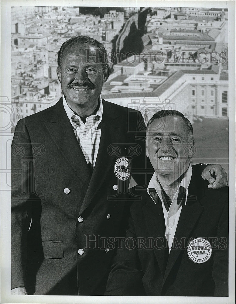 1981 Press Photo Actor Cick Martin & Dan Rowan Host "Ultra Quiz" - Historic Images