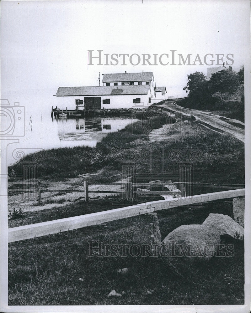 Press Photo Government Fishery Research Little Harbor Woods Hole - Historic Images