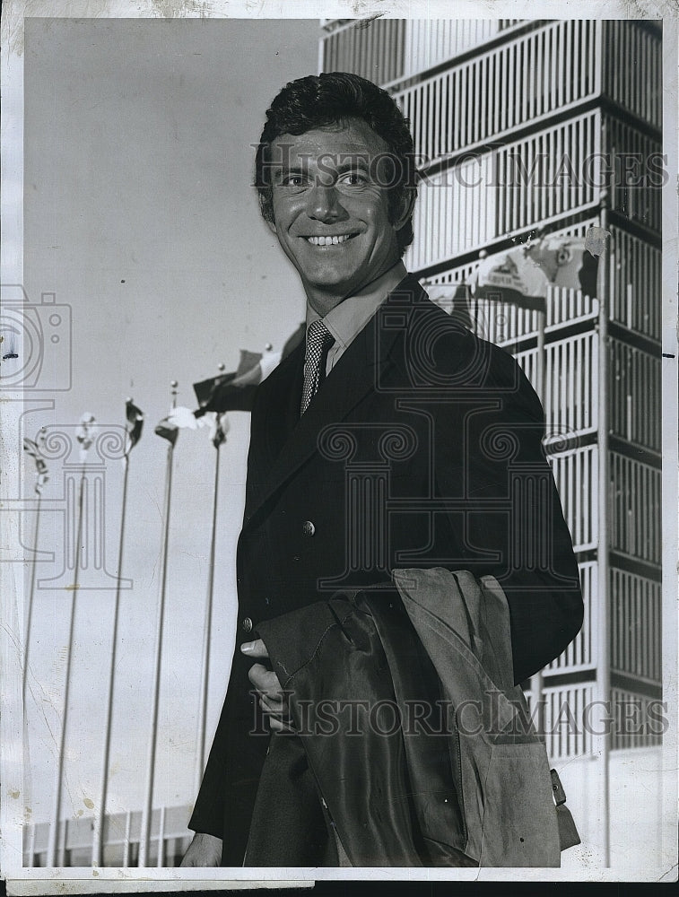 1968 Press Photo Tony Franciosa in &quot;The Name of the Game&quot; - Historic Images