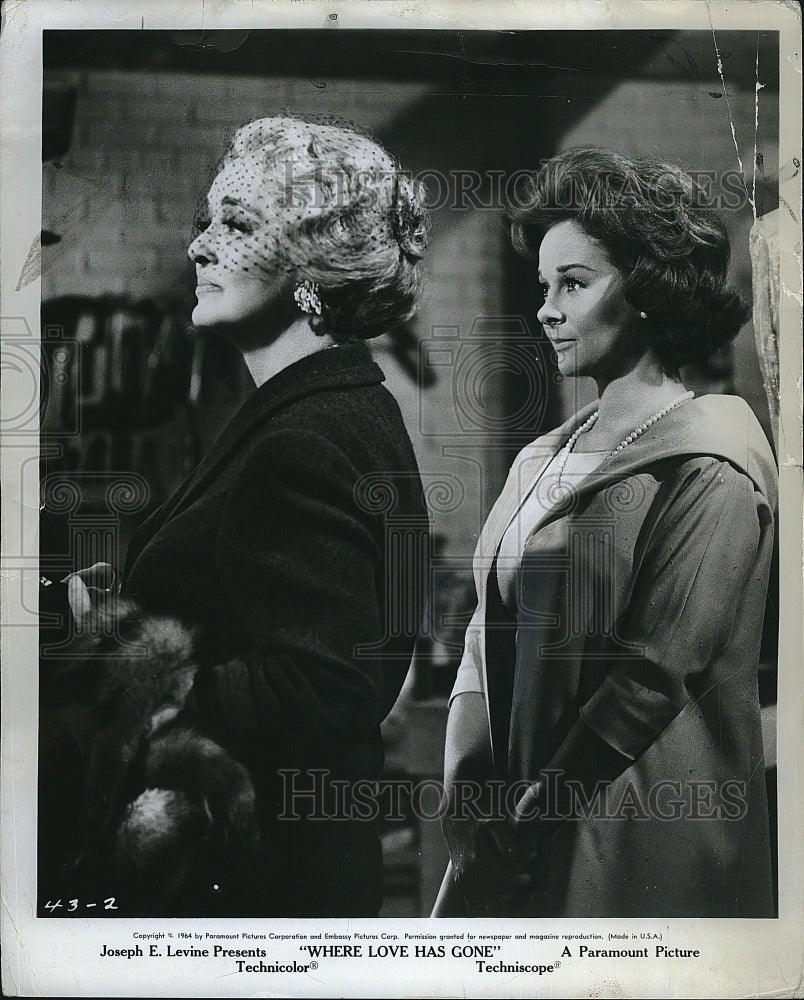 1964 Press Photo Actress Bette Davis &amp; Susan Hayward In &quot;Where Has Love Gone&quot; - Historic Images