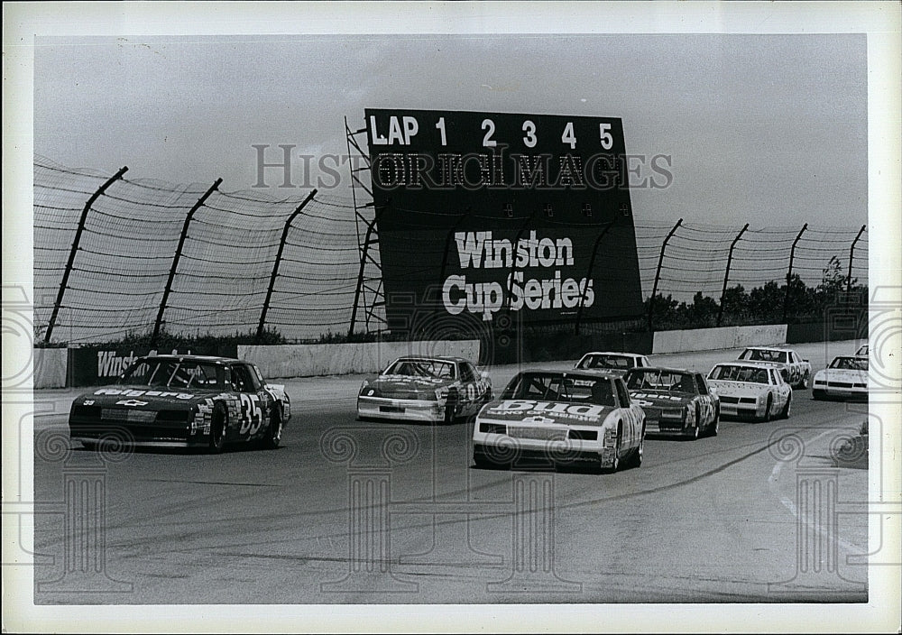 1987 Press Photo Popular Race Driver Terry LaBonte &amp; Benny Parsons Racing - Historic Images