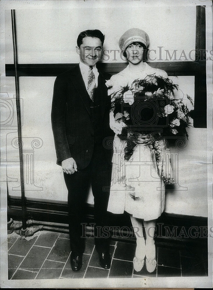 1927 Press Photo George Ellis, bride Ethel Galliger - Historic Images
