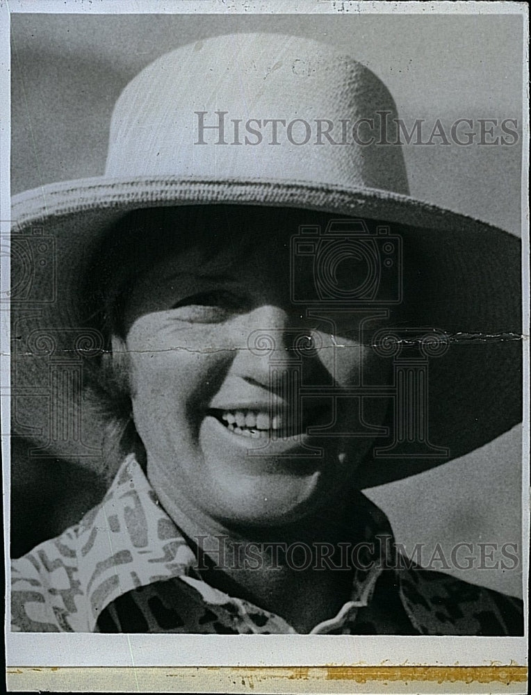 1975 Press Photo Golfer Joanne Carner - Historic Images