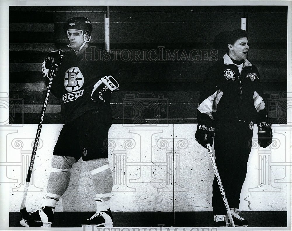 2005 Press Photo &quot;Bruins Practice&quot; - Historic Images