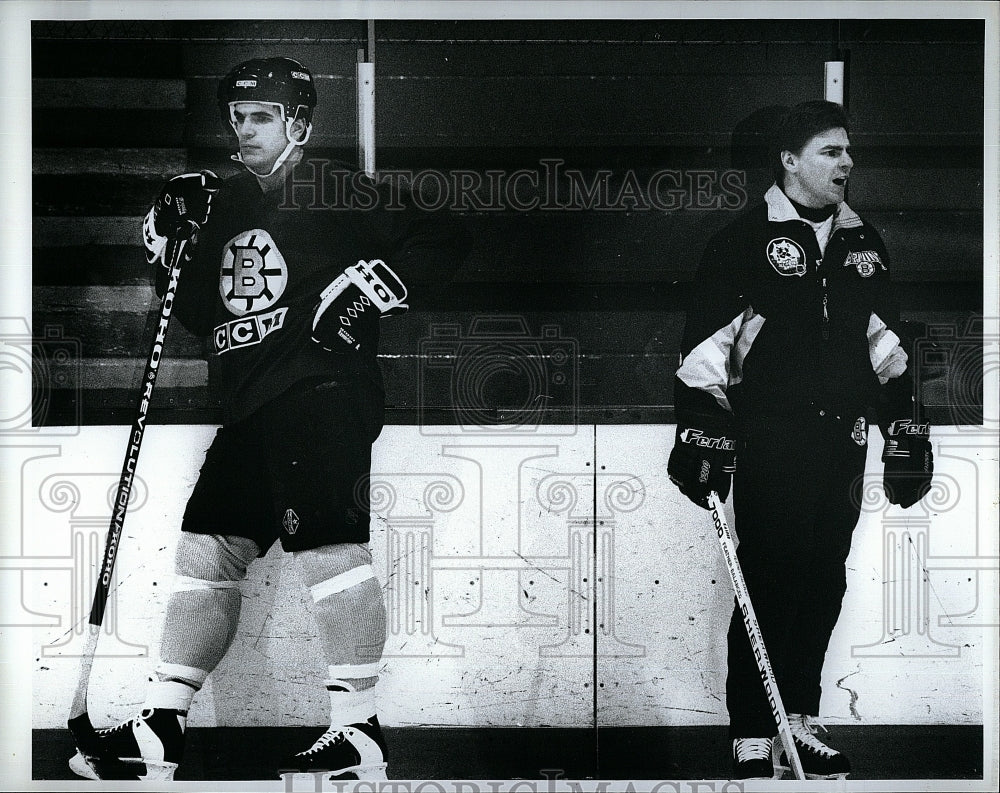 2005 Press Photo "Bruins Practice" - Historic Images