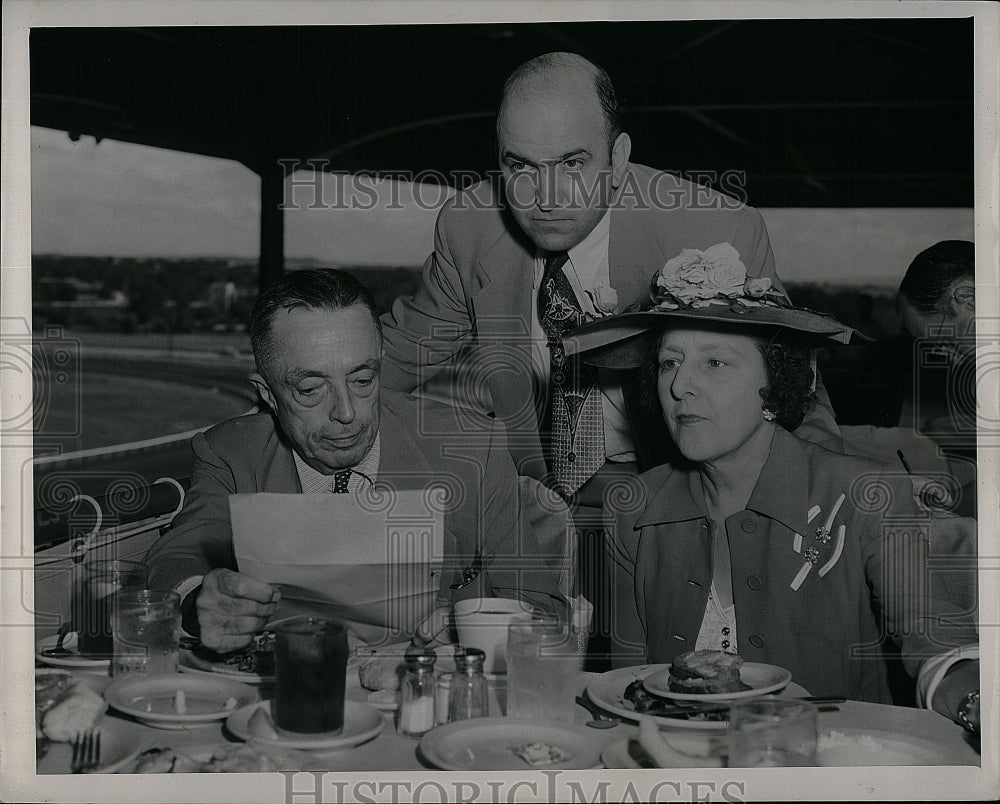 Press Photo Rocky Mountain News sports reporter Manual Boody - Historic Images