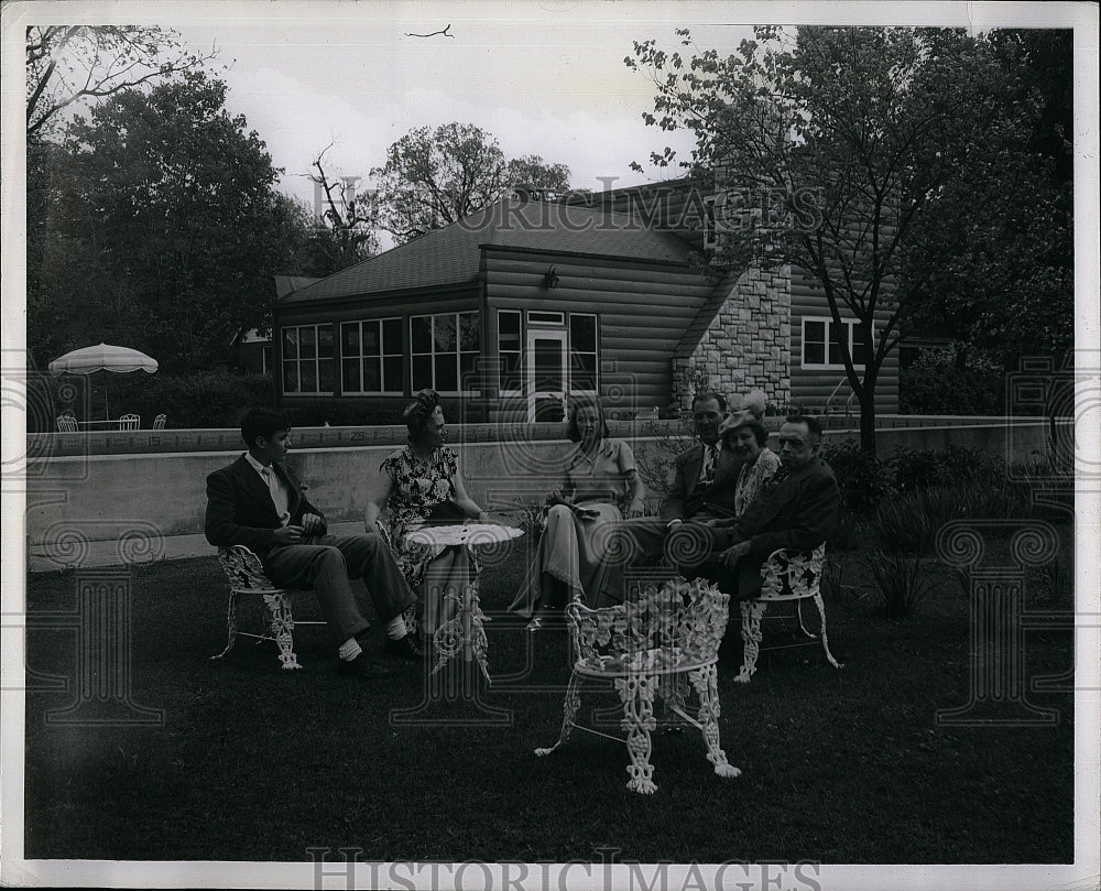 Press Photo Blanch and Taylor Spink - Historic Images