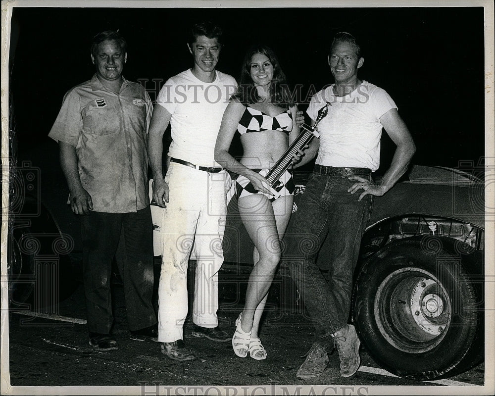 1972 Press Photo Tim Miller, Linda Urband, Jim Eckert, Auto Racing - Historic Images