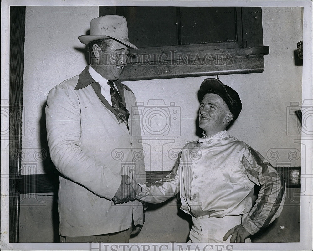 1948 Press Photo Clyde Locklear Frankie Keen  Suffolk Downs rider - Historic Images