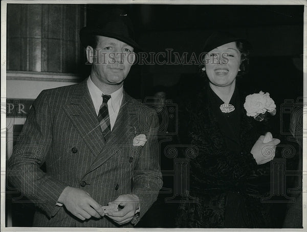 1936 Press Photo Boxer Maxie Rosenbloom with Mary Elizabeth Campbell ...