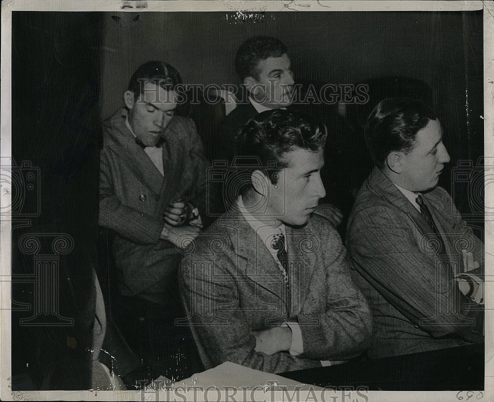 1948 Press Photo Jockeys Riles &amp; Owens, O&#39;Neill &amp; James Byrne, a jockey agent - Historic Images