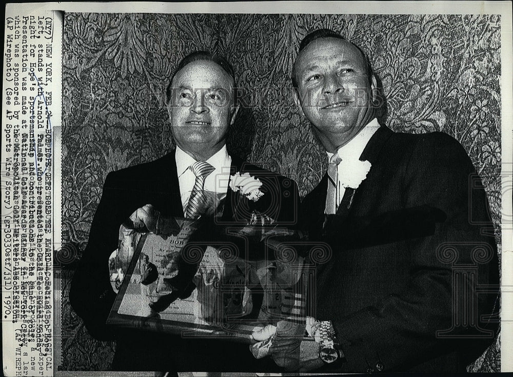 1970 Press Photo Bob Hope and Arnold Palmer at Golf Awards - Historic Images