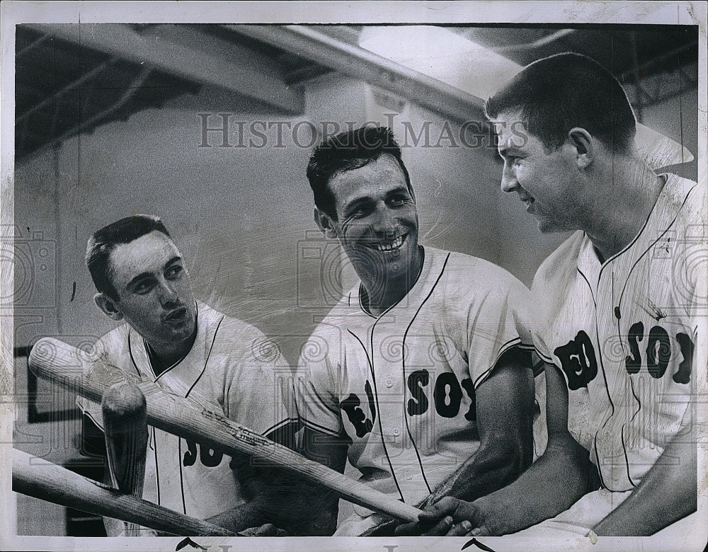 1963 Press Photo Eddie Bressoud of the Boston Red Sox - Historic Images