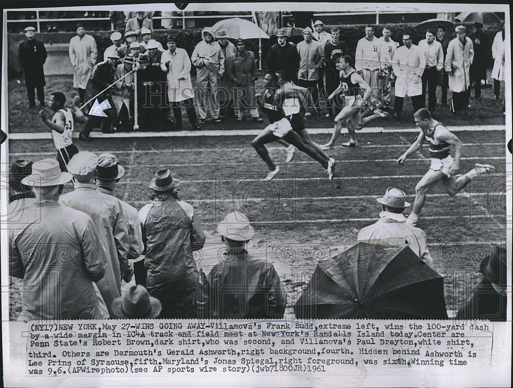 1961 Press Photo Frank Budd win 100 yard at New York&#39;s Randalls Island. - Historic Images