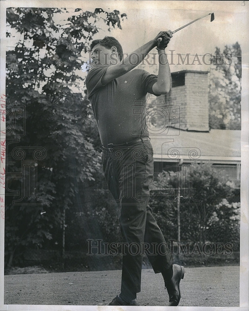 1967 Press Photo Golfer Wimpy Sargent During Game - Historic Images