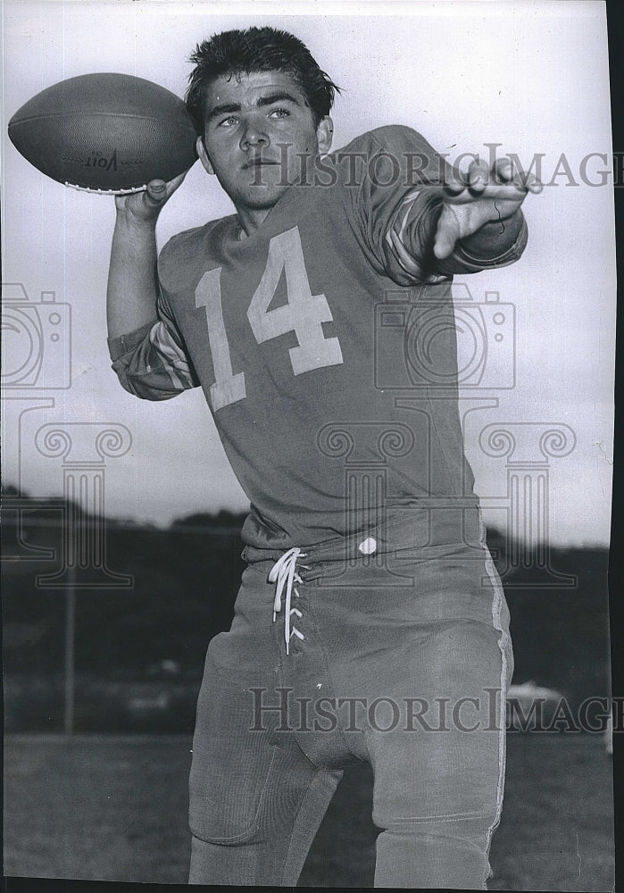 1961 Press Photo High School Quarter Back Mike Morelli - Historic Images