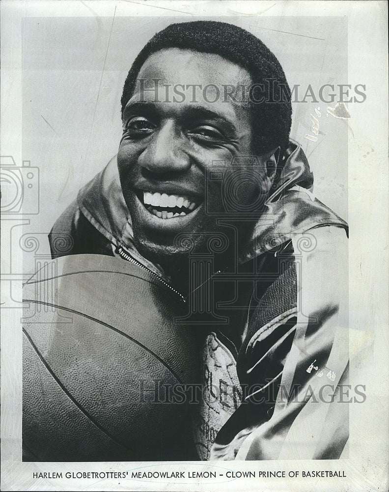 1974 Press Photo Harlem Globetrotters Meadowlark Lemon - Historic Images