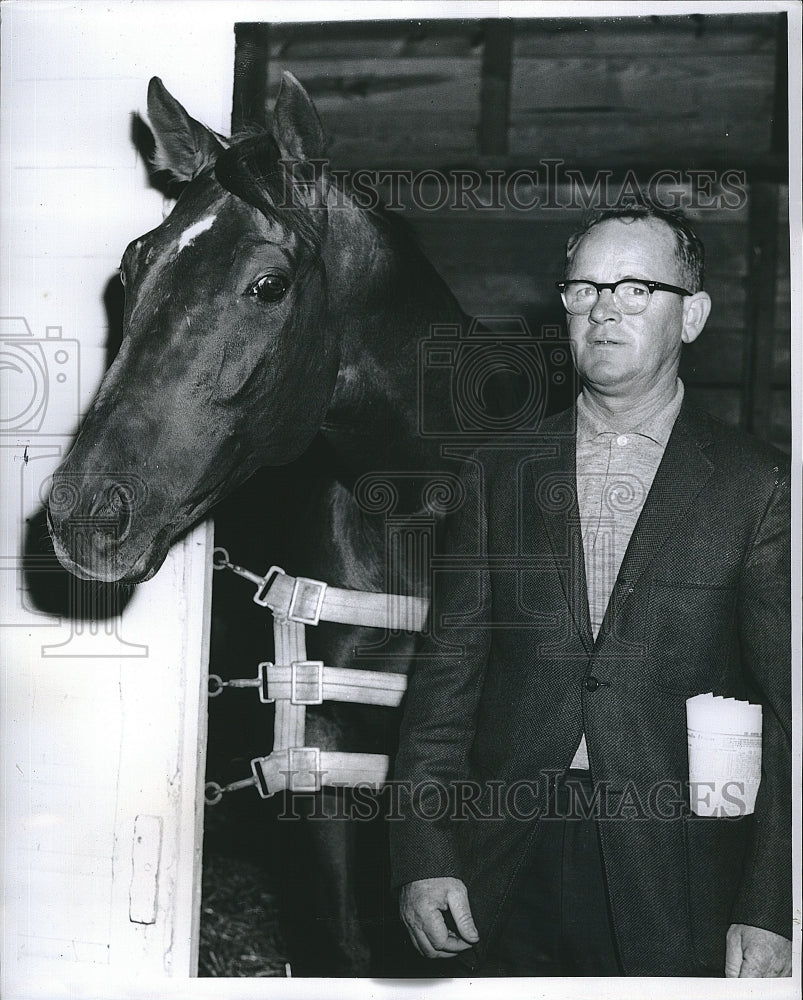 1960 Press Photo Horse Rider Jimmy Rowe With Horse - Historic Images