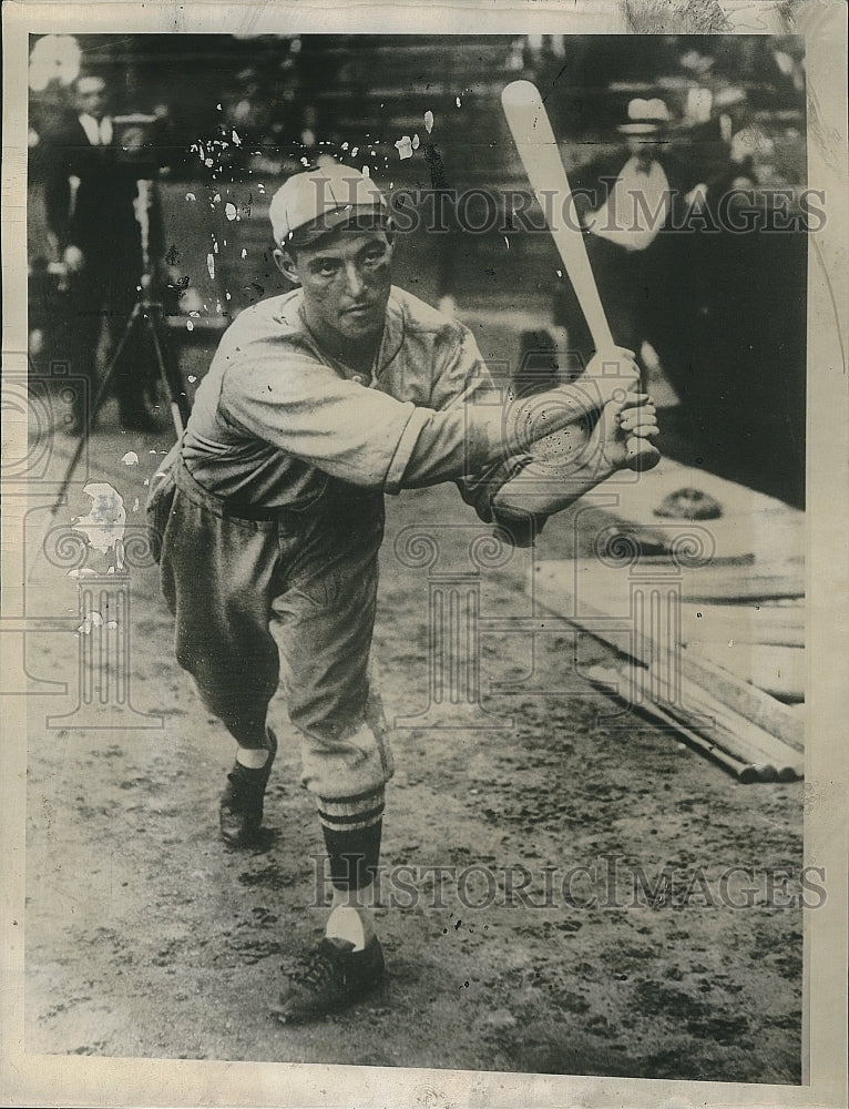 1950 Press Photo Charles Gilbert of St Louis Cardinals baseball - Historic Images
