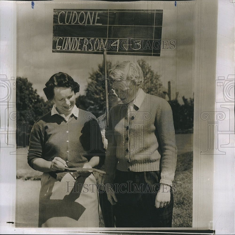 1956 Press Photo JoAnne Gunderson Carner  at  golf tournament - Historic Images