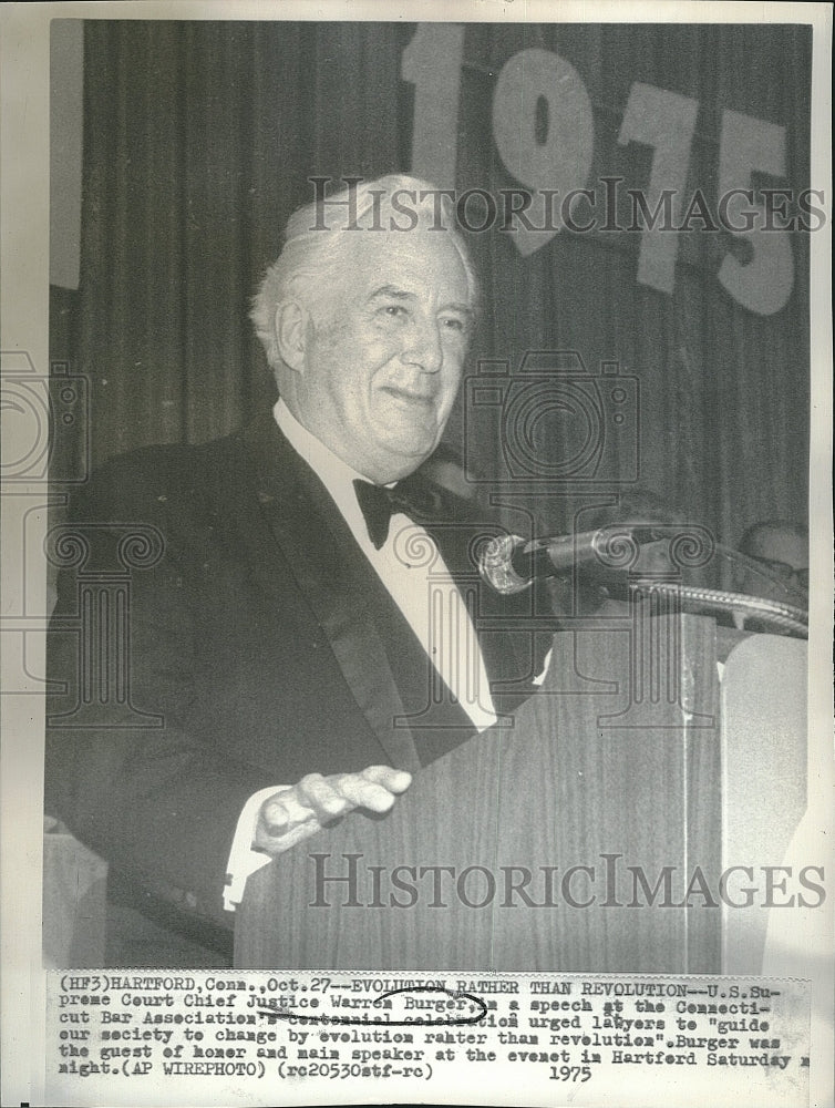 1975 Press Photo US Chief Justice Warren Burger - Historic Images