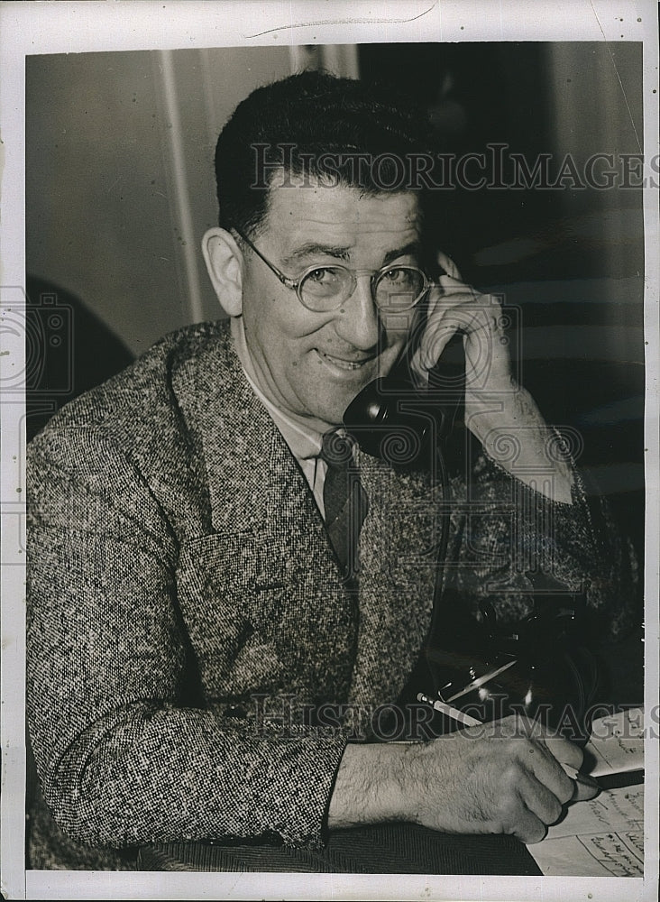 1940 Press Photo Abraham Pickus, Cleaveland Oil salesman - Historic Images