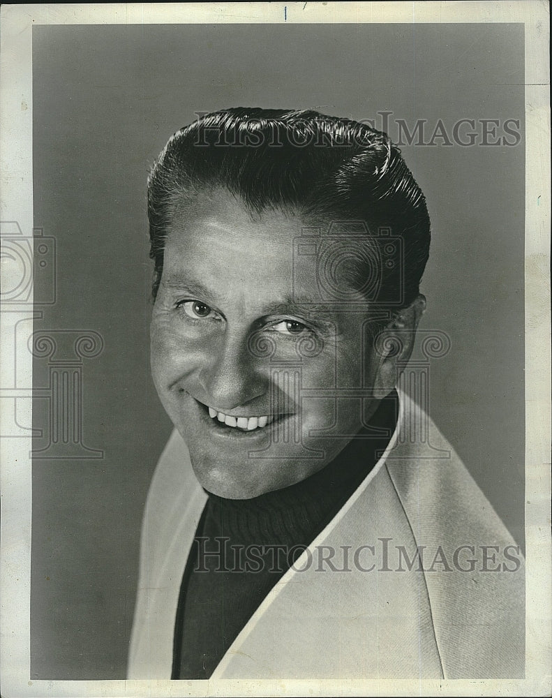 1971 Press Photo Bandleader Lawrence Welk - Historic Images