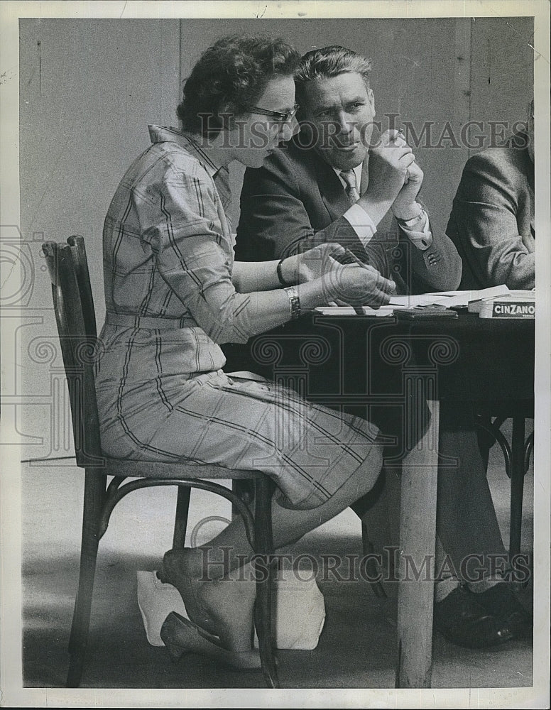 1959 Press Photo Russian Interpreter at Foreign Ministers&#39; Conference in Geneva - Historic Images