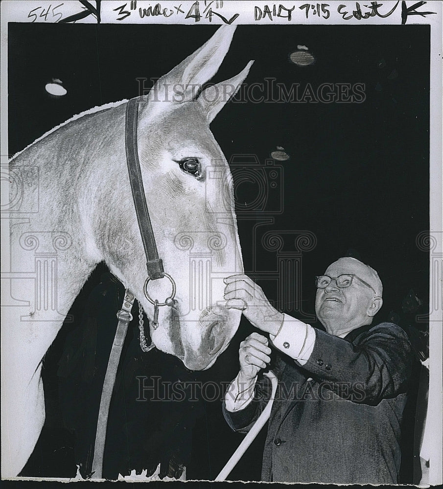 Press Photo President Harry S Truman &amp; a donkey - Historic Images