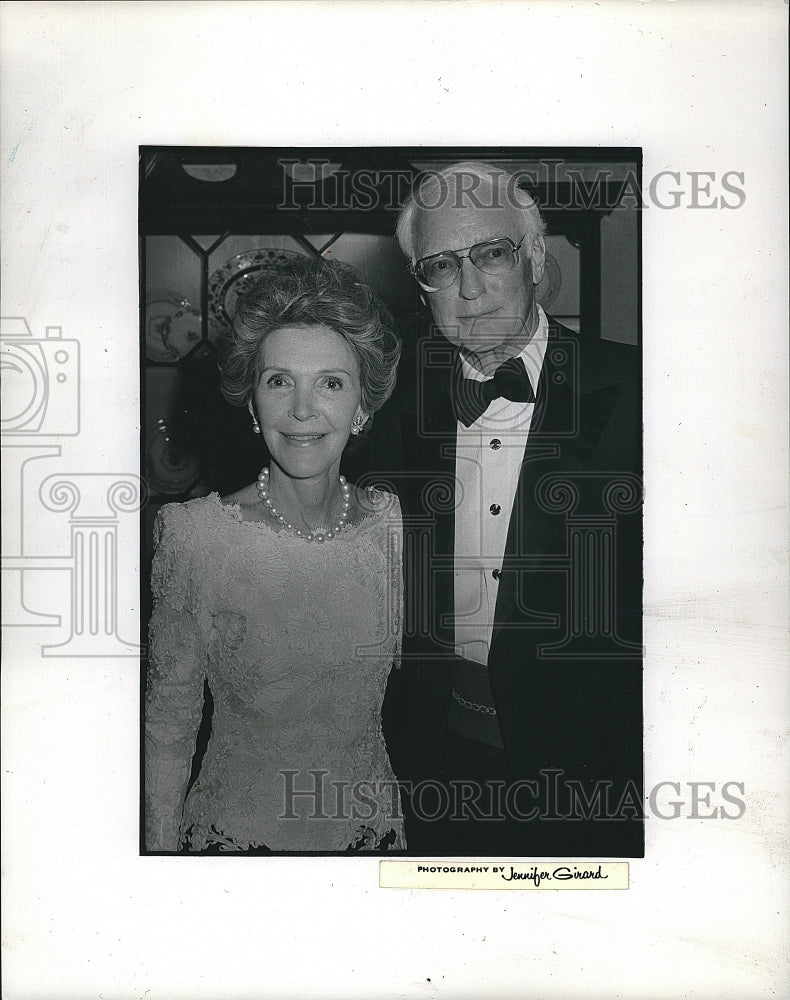 1989 Press Photo Former First Lady Nancy Reagan, George Kennedy - Historic Images