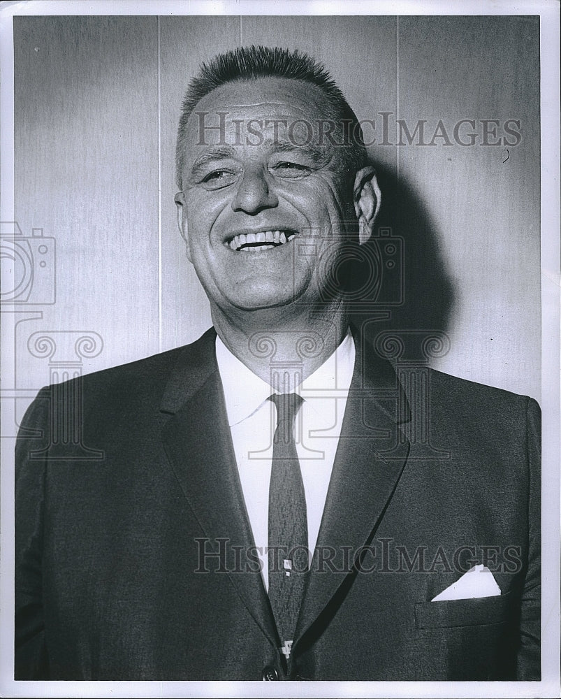 1963 Press Photo Elliot Roosevelt  at Jewich Comm, Center-Detroit. - Historic Images