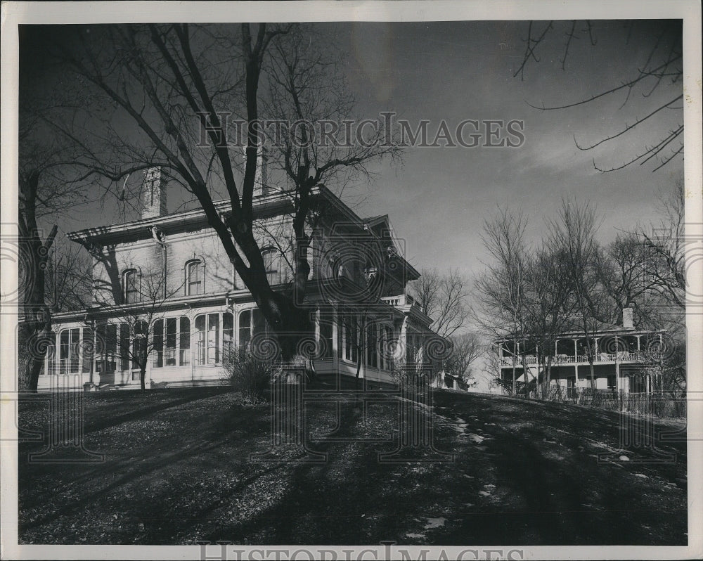 1955 Press Photo Villa Louis, Office of Hercules Dousman - Historic Images