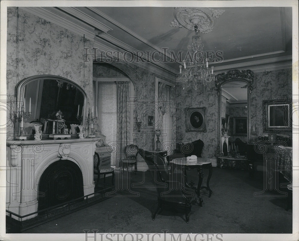 1955 Press Photo Drawing Room at Villa Louis - Historic Images