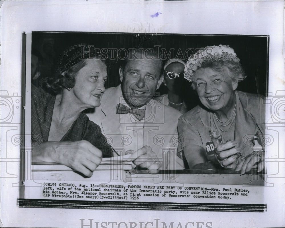1956 Press Photo Elliot Roosevelt with Mother Eleanor Roosevelt and Mrs. Butler. - Historic Images