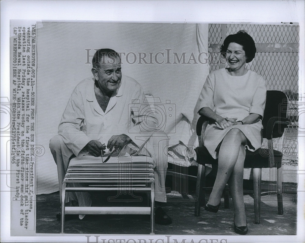 1965 Press Photo US President And Mrs. Lyndon B. Johnson, Gallbladder Surgery - Historic Images
