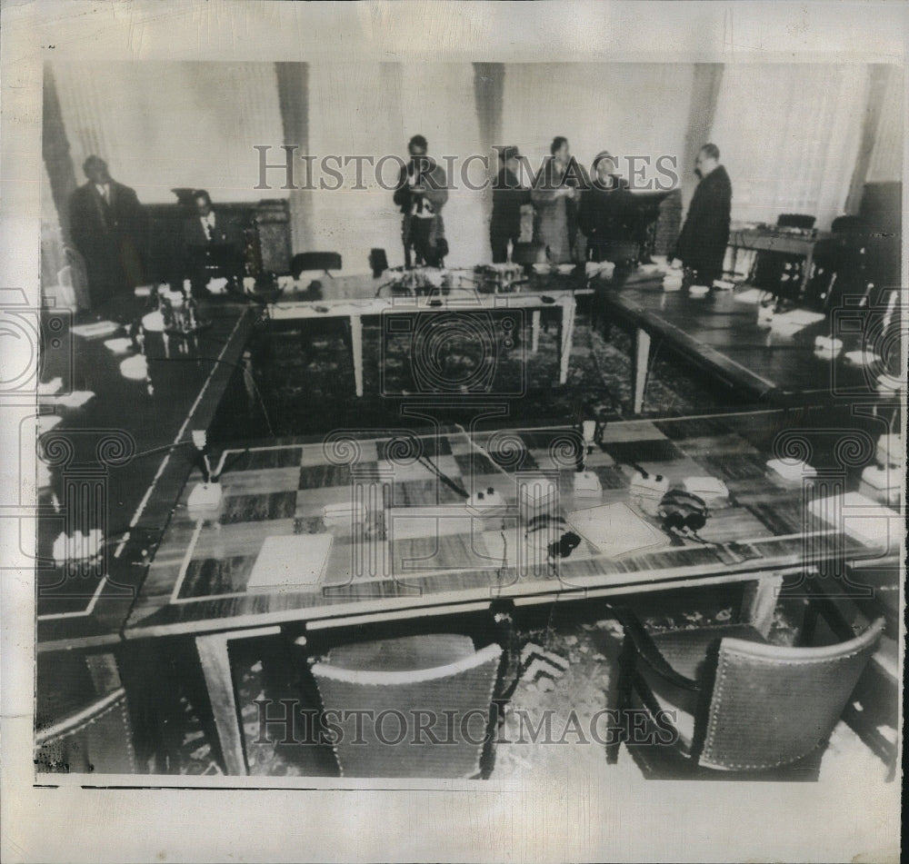 Press Photo Conference table in the Allied Control Council Building in W. Berlin - Historic Images