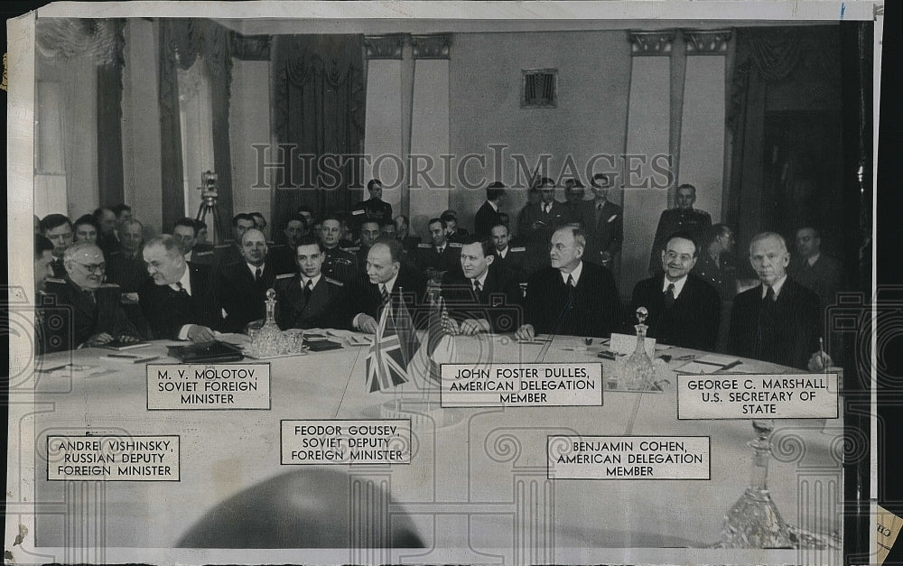 1947 Press Photo "Peace Confrence- Foreign Ministries" - Historic Images