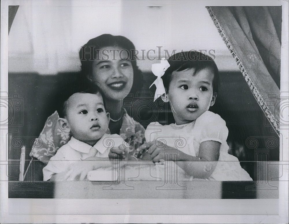 1956 Press Photo &quot;Queen Sirikit&quot; - Historic Images