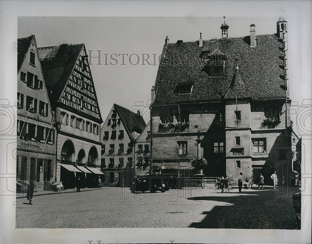 1939 Press Photo City Hall &amp; Marketplace of Village of Weissenburg Germany - Historic Images